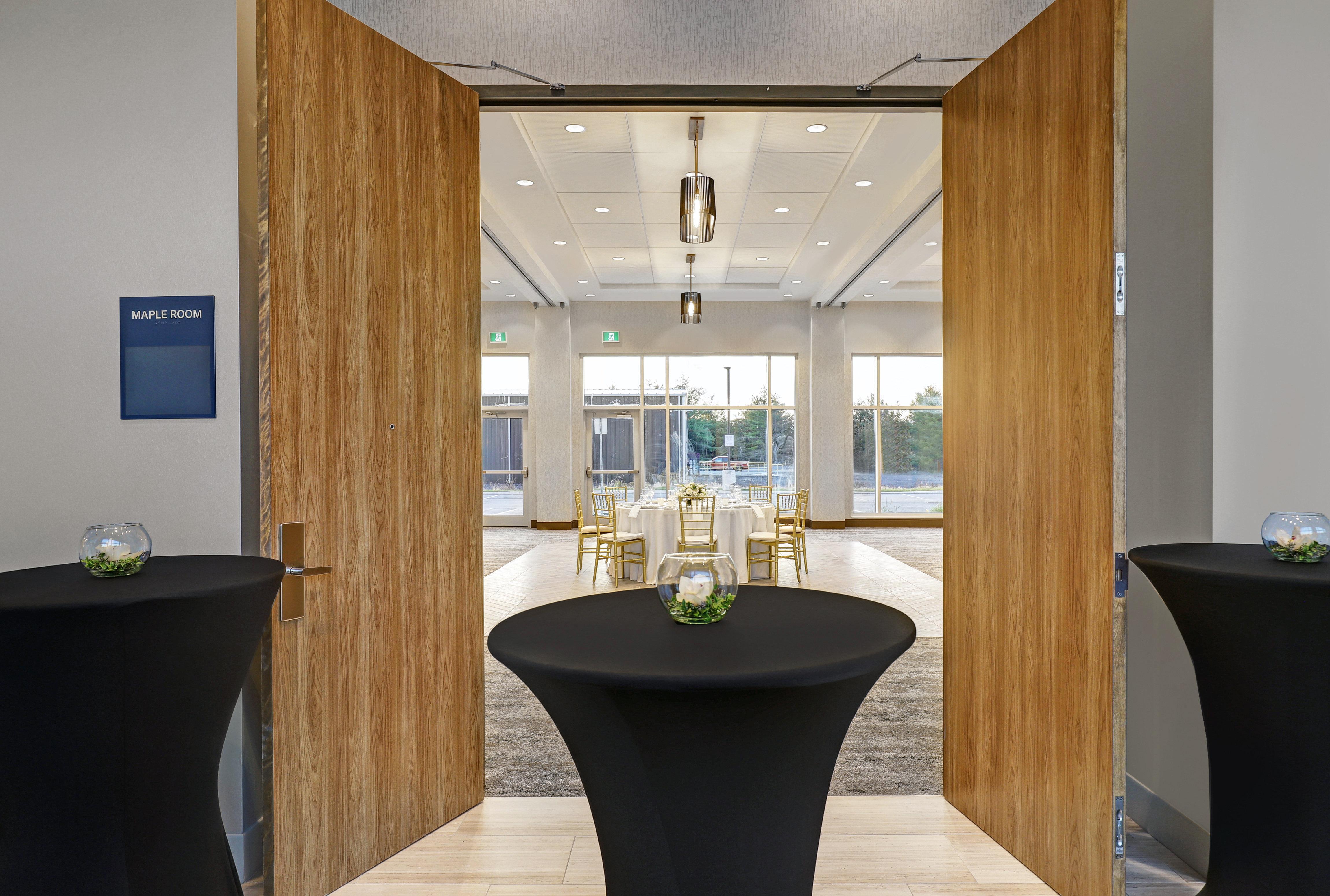 Candlewood Suites - Kingston West By Ihg Exteriör bild